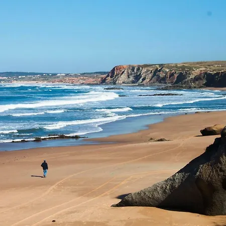 Friendly Peniche